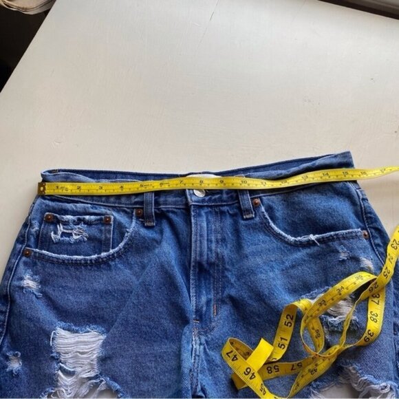 Abercrombie & Fitch The Boyfriend Short Distressed Size 29 Festival BOHO Coastal - Picture 12 of 16